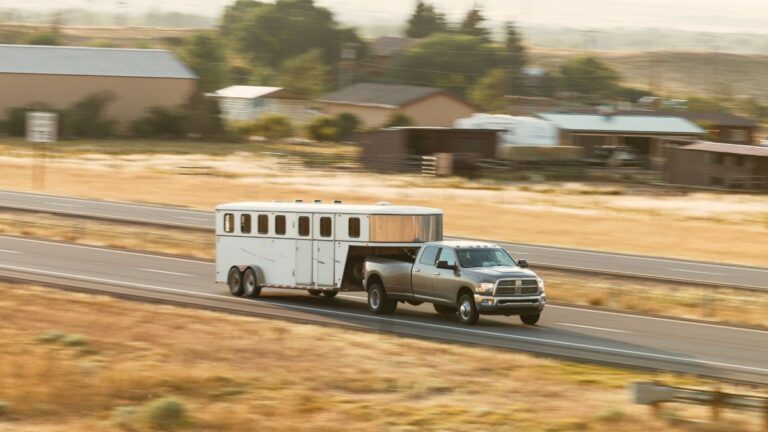 Transportation Services in San Diego: How Denny Co Hauling Services Gets the Job Done Right